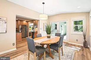 10315 Mountington Ct, Vienna, VA 22182 - Photo 20