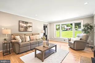 10315 Mountington Ct, Vienna, VA 22182 - Photo 24