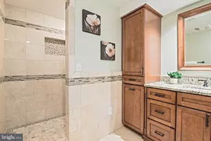 10315 Mountington Ct, Vienna, VA 22182 - Photo 56