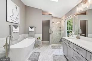 7004 Green Spring Ln, Alexandria, VA 22306 - Photo 62