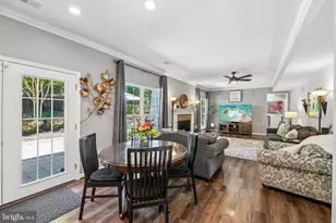 7004 Green Spring Ln, Alexandria, VA 22306 - Photo 12