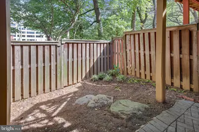 8026 Kidwell Town Court, Vienna, VA 22182 - Photo 36