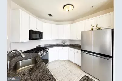 12001 Market Street #124, Reston, VA 20190 - Photo 10