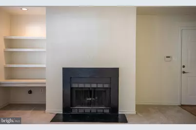 12153 Penderview Lane #2004, Fairfax, VA 22033 - Photo 16
