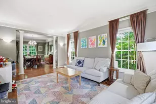 5767 Bush Hill Dr, Alexandria, VA 22310 - Photo 6