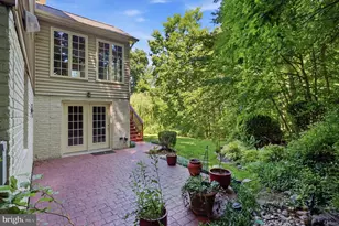 5767 Bush Hill Dr, Alexandria, VA 22310 - Photo 64