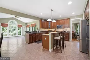 5767 Bush Hill Dr, Alexandria, VA 22310 - Photo 16