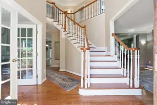 5767 Bush Hill Dr, Alexandria, VA 22310 - Photo 4