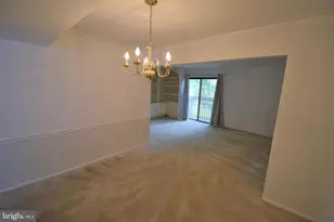 2507 Glengyle Dr, Vienna, VA 22181 - Photo 4