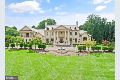 938 Peacock Station Road, McLean, VA 22102 - Photo 2
