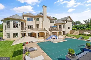 938 Peacock Station Rd, McLean, VA 22102 - Photo 48