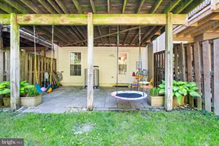 5964 Edgehill Ct, Alexandria, VA 22303 - Photo 34