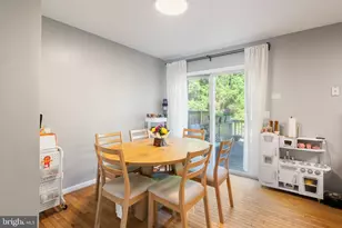 5964 Edgehill Ct, Alexandria, VA 22303 - Photo 8