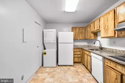 8340 Greensboro Drive #625, McLean, VA 22102 - Photo 16