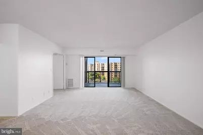 8340 Greensboro Drive #625, McLean, VA 22102 - Photo 8