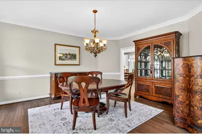 13754 Royal Red Terrace, Chantilly, VA 20151 - Photo 8