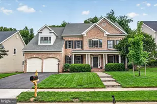 13754 Royal Red Terrace, Chantilly, VA 20151 - Photo 1