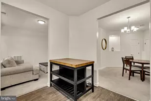 4210 Mozart Brigade Ln, Fairfax, VA 22033 - Photo 6
