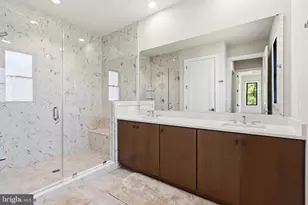 1350 Tate Modern Ln, Great Falls, VA 22066 - Photo 56