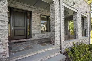 1350 Tate Modern Ln, Great Falls, VA 22066 - Photo 4