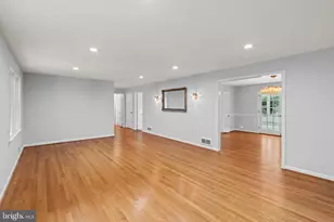 3713 Chanel Rd, Annandale, VA 22003 - Photo 16