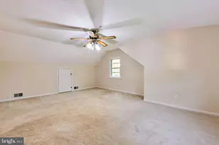 3307 Beechtree Ln, Falls Church, VA 22042 - Photo 14