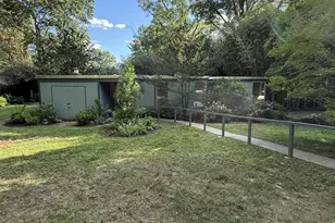 2111 Mason Hill Dr, Alexandria, VA 22306 - Photo 28
