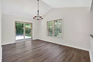 6030 Burnside Landing Dr, Burke, VA 22015 - Photo 12