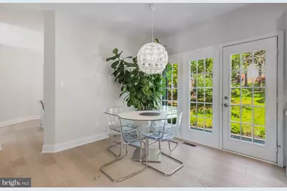 1289 Middleton Court, Vienna, VA 22182 - Photo 12