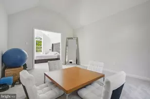 1289 Middleton Ct, Vienna, VA 22182 - Photo 28