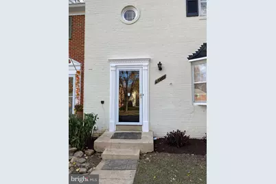 6802 Dina Leigh Court, Springfield, VA 22153 - Photo 2