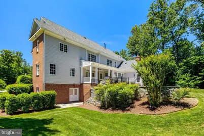 7808 Grovemont Drive, McLean, VA 22102 - Photo 8