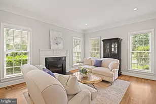 7808 Grovemont Dr, McLean, VA 22102 - Photo 8