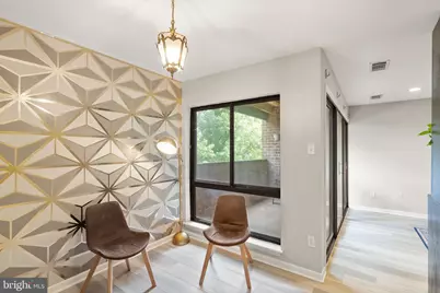 11200 Chestnut Grove Square #302, Reston, VA 20190 - Photo 10