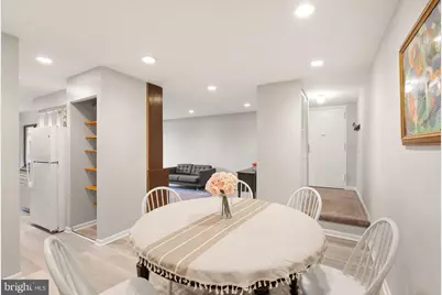 11200 Chestnut Grove Square #302, Reston, VA 20190 - Photo 4