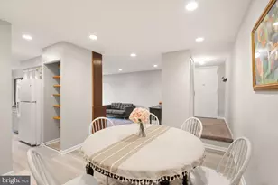 11200 Chestnut Grove Square, Reston, VA 20190 - Photo 4