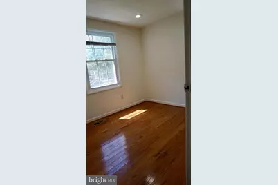 8179 Curving Creek Court, Springfield, VA 22153 - Photo 10