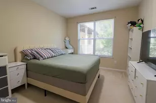 2765 Centerboro Dr, Vienna, VA 22181 - Photo 10