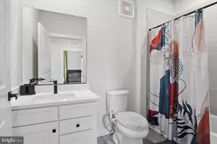 12850 Mosaic Pk Wy, Herndon, VA 20171 - Photo 18