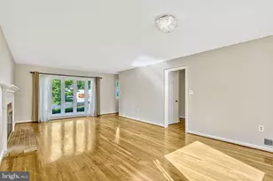 5021 Fleming Dr, Annandale, VA 22003 - Photo 8