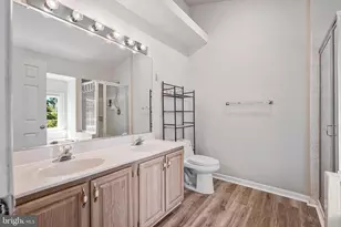 7059 Kings Manor Dr, Alexandria, VA 22315 - Photo 12