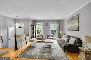 12300 Quiet Hollow Ct, Fairfax, VA 22033 - Photo 6