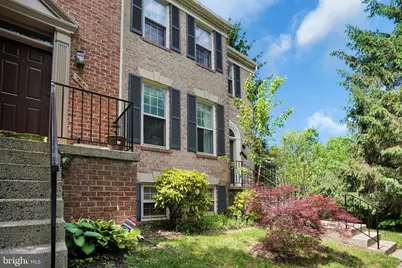 12300 Quiet Hollow Court, Fairfax, VA 22033 - Photo 2