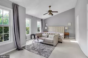 12300 Quiet Hollow Ct, Fairfax, VA 22033 - Photo 22