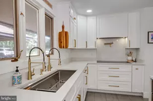 10236 Lawyers Rd, Vienna, VA 22181 - Photo 12