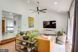 10236 Lawyers Rd, Vienna, VA 22181 - Photo 16