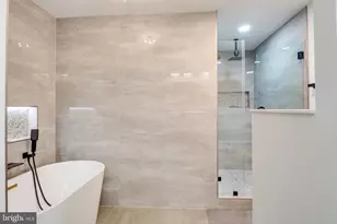 10236 Lawyers Rd, Vienna, VA 22181 - Photo 28