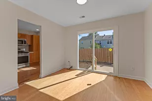 5537 Kendrick Ln, Burke, VA 22015 - Photo 18