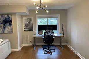 8340 Greensboro Dr, McLean, VA 22102 - Photo 12