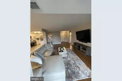 8340 Greensboro Drive #518, McLean, VA 22102 - Photo 18